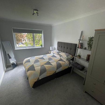 Heybridge  Canal Side Retreat - 2 Bedroom Apartment חדר תמונה